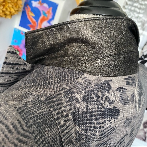 IF SIX WAS NINE Maniac Fited Blazer Jacket Hourglass Reptile Snake Asymmetrical - Picture 12 of 16